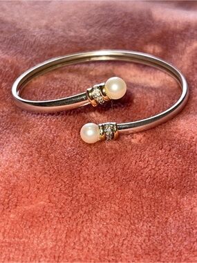 Alwand Vahan AV Sterling Silver 14k Diamond Chip Faux Pearl Bypass Bracelet Wrap